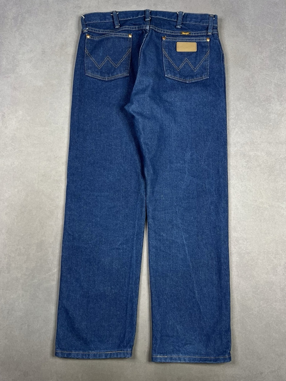 Wrangler Cowboy Cut Original Fit Prewashed Jeans Straight Leg Jeans Blue Waist